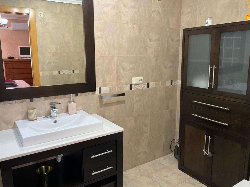 Brisa De Poniente Con Cochera Y Aire Acondicionado Águilas Dış mekan fotoğraf